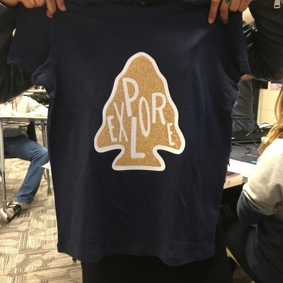 EXPLORE custom T-shirt - Picture 2 of 8